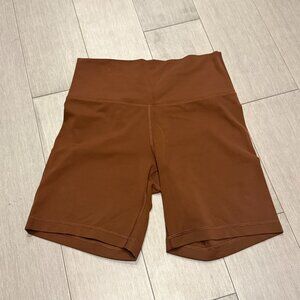 TNA Butter 7" SHORT Cognac Size M
